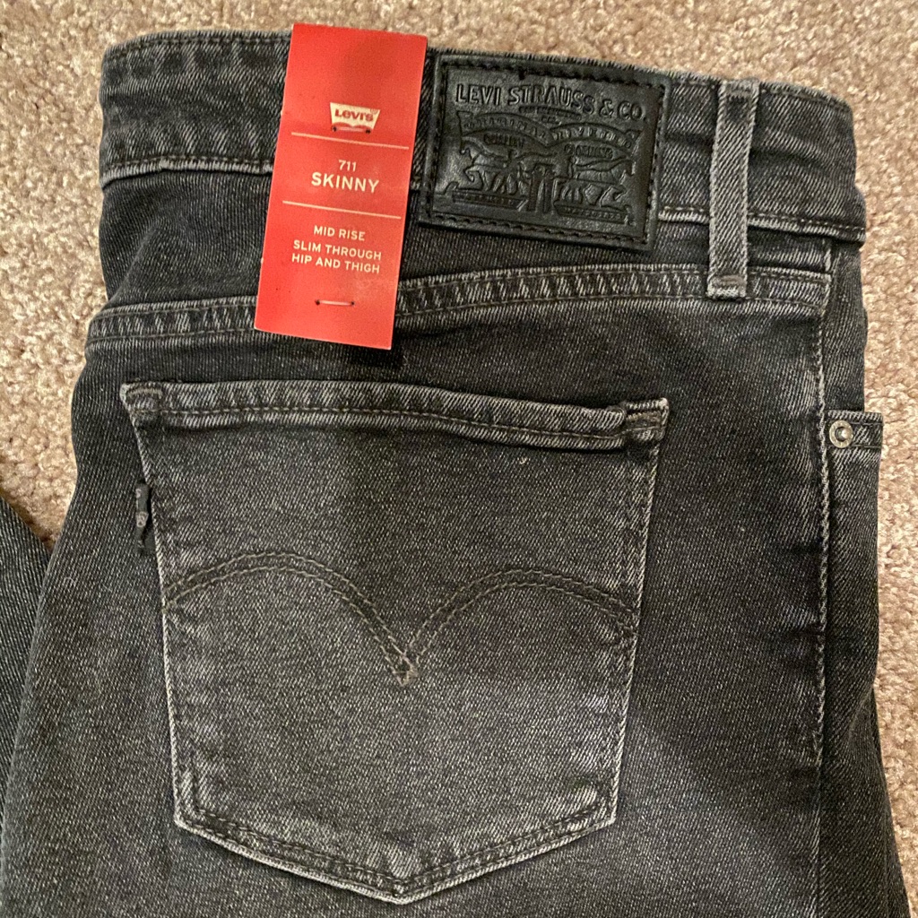 Levis 711 Skinny